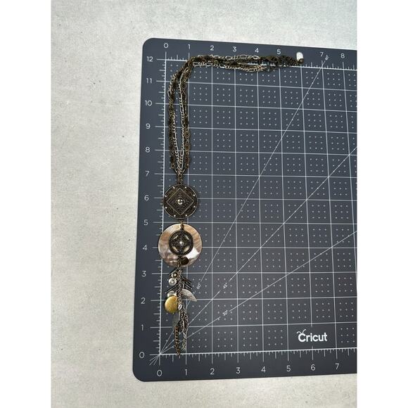 Chicos Necklace Pendant Y Drop Medallion Shell Layered Tassel Charm Bronze Tone - Picture 11 of 12